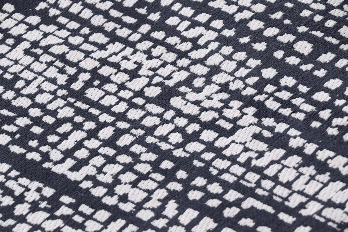 Modern Charcoal Grey Rugs with Abstract Design