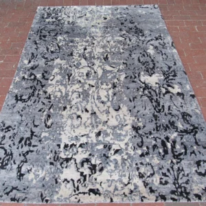 Tirmah 11 Bamboo Silk Rug 245 x 170 cm