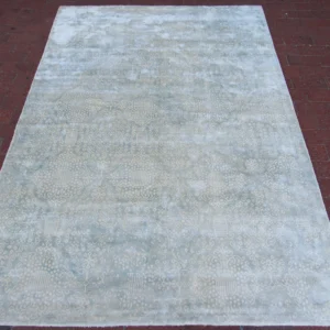 Hand Tufted Art Silk Rug