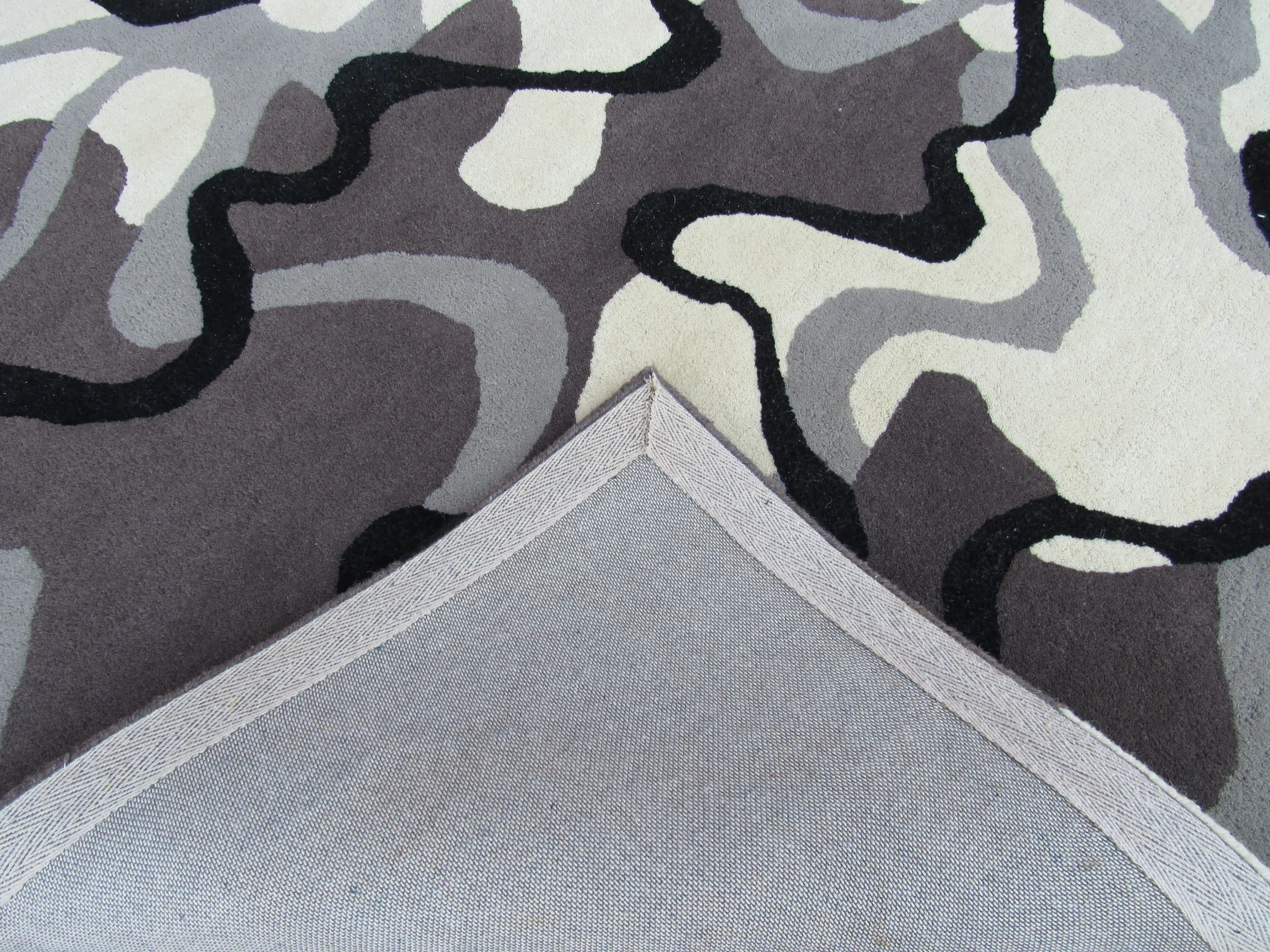 Wool & Silk Rug 6 Wool & Silk Rug - Image 6